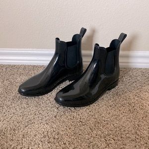 Black rain boots from Target